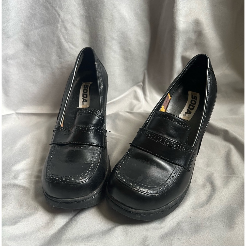 Soda Women's Black Loafers